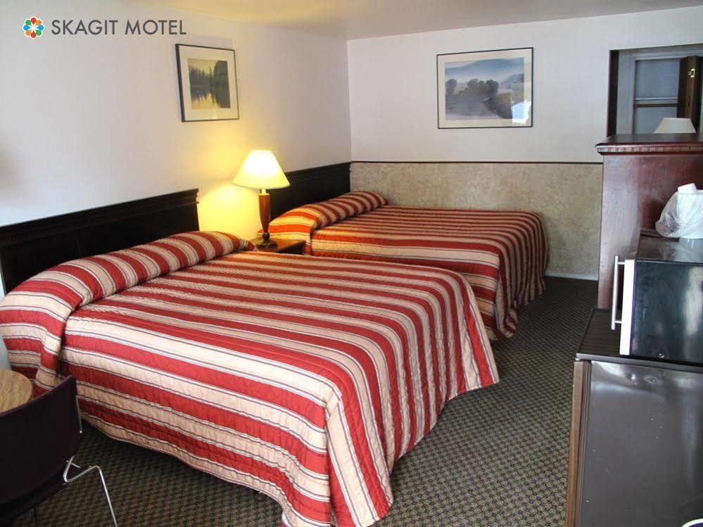 Skagit Motel Sedro Woolley Екстериор снимка